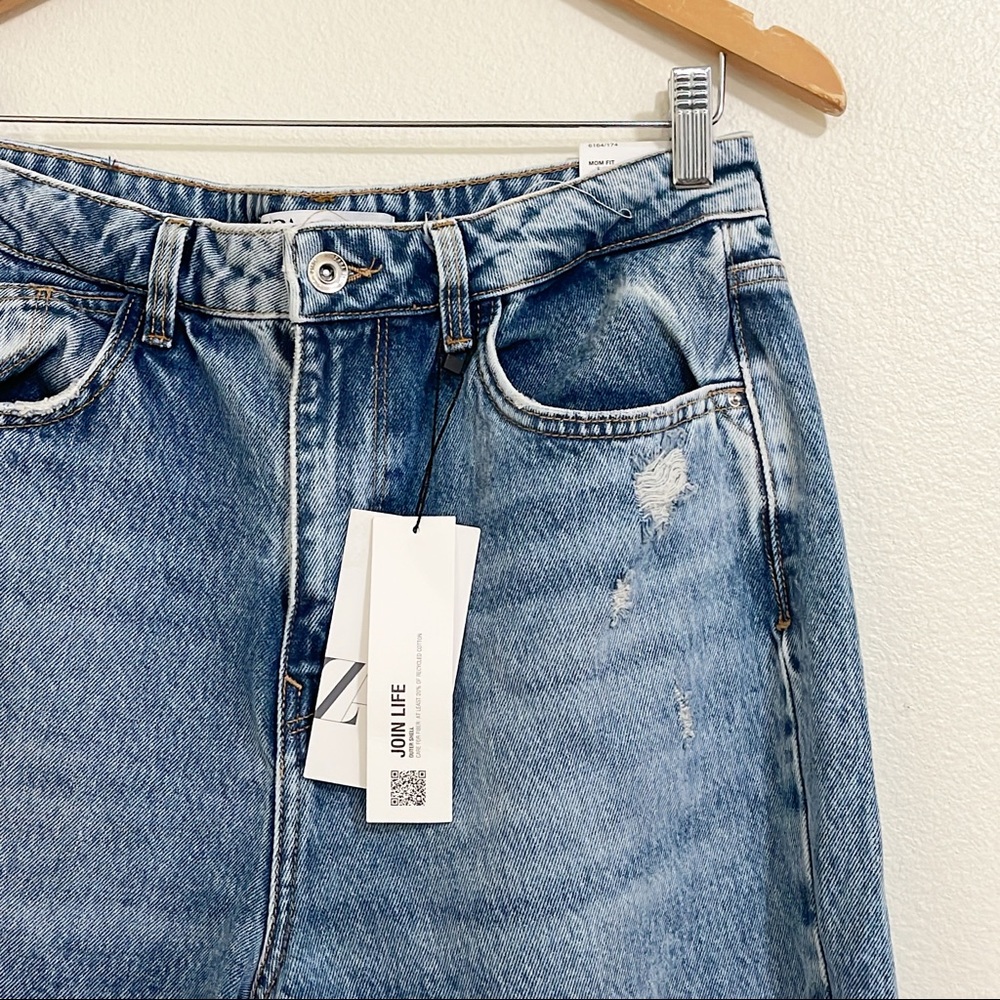 Zara Light Blue High Rise Jeans - Picture 3 of 7